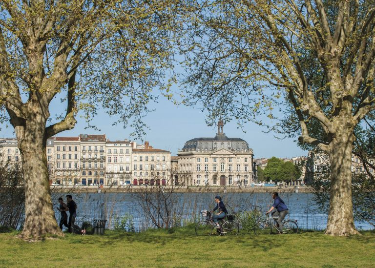 Bordeaux, les quais de la rive droite © Vincent Bengold