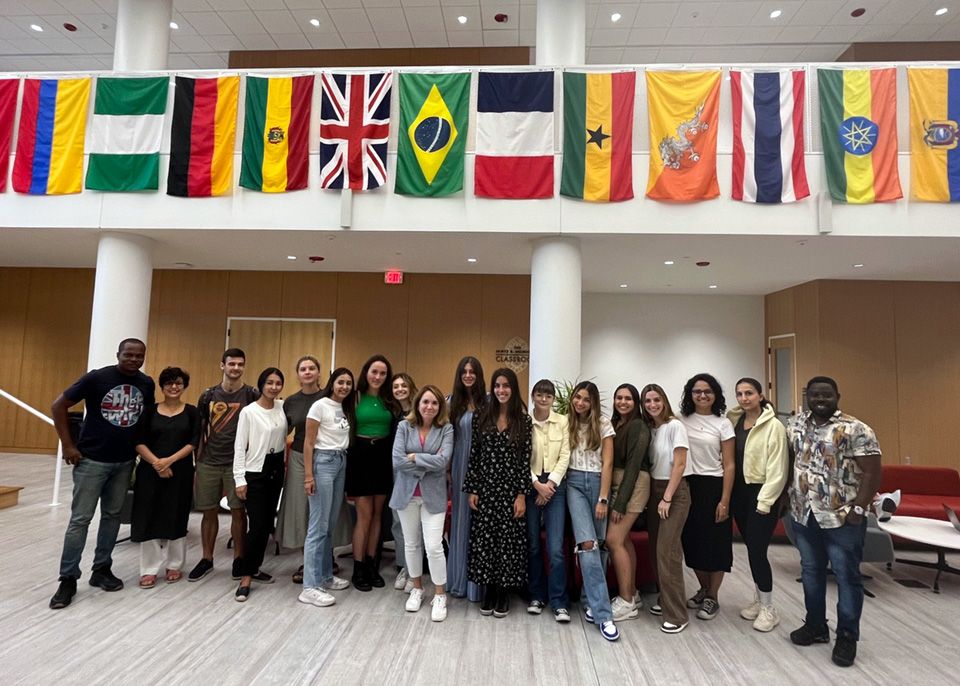 Lorette Pouhet, 7th from the right, with other international students @ University of Cincinnati 