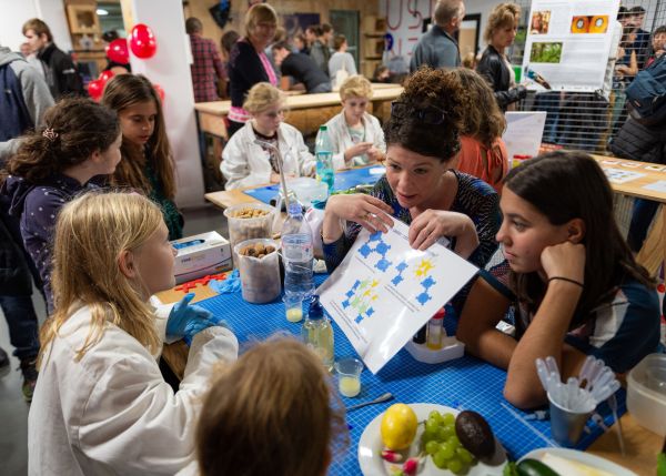 Photo : Nuit des chercheurs - Capsciences - © G.D.Photos - université de Bordeaux